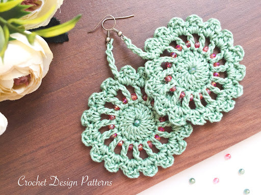 Ferris Wheel Earrings with Beads - pdf crochet pattern -