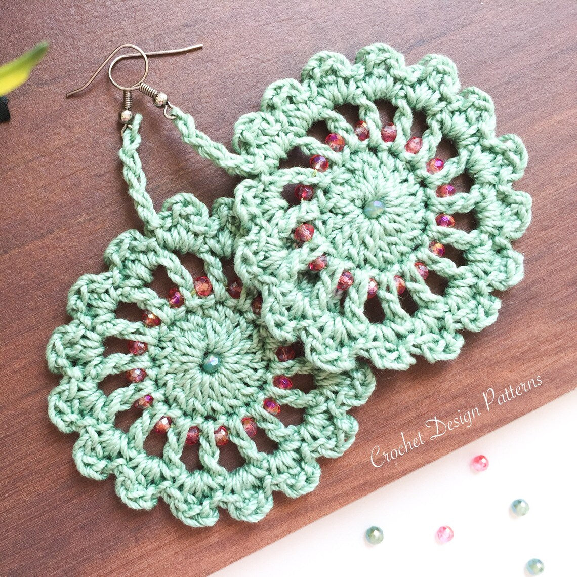 Ferris Wheel Earrings with Beads - pdf crochet pattern -